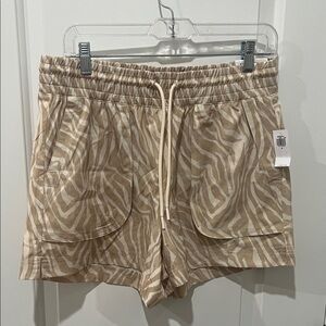 New! Old Navy Tan Zebra Print Women's Athletic Shorts Size Medium